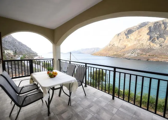 Serenity Haven 別荘 Aryinónda