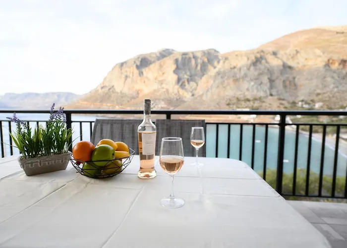 別荘 Serenity Haven Aryinónda